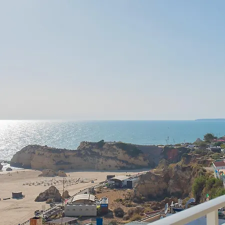 Avenida Hotel 3*